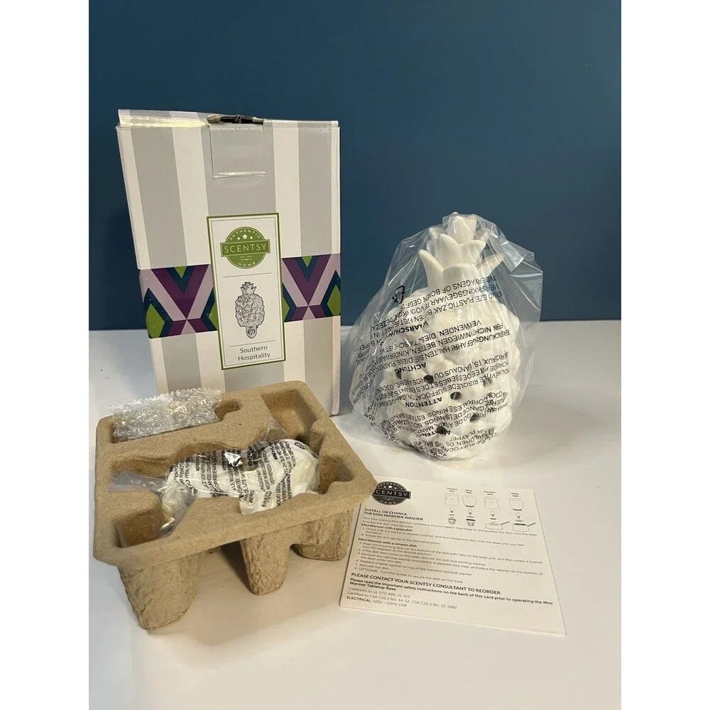 Scentsy NIB Pineapple Retired Southern Hospitality White Plugin Wax Warmer New